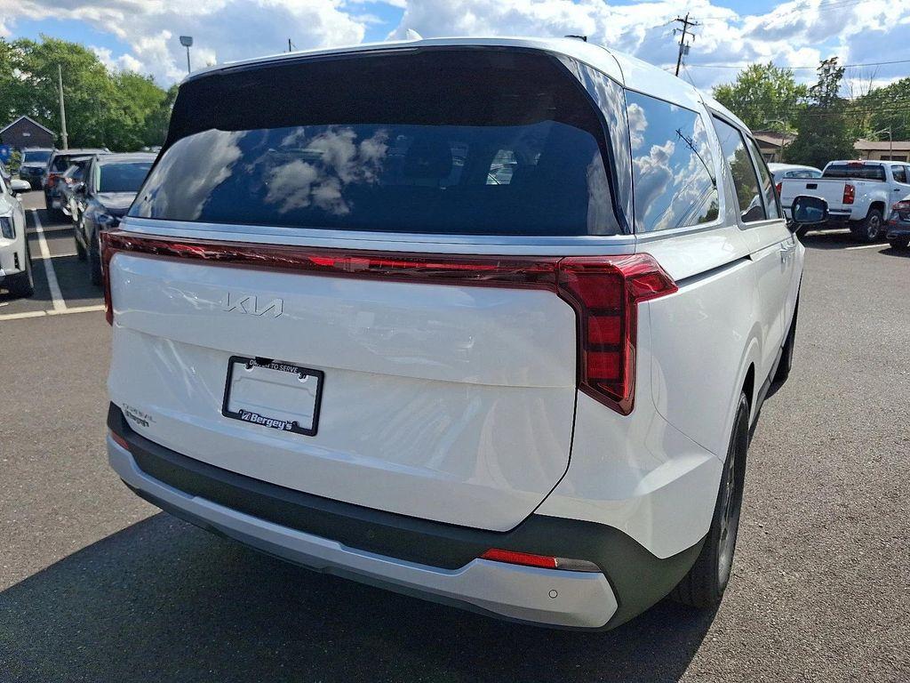 new 2026 Kia Carnival car, priced at $38,250