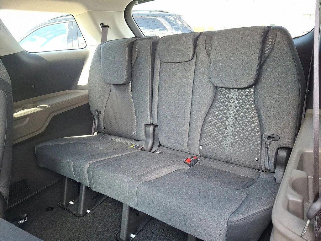 new 2026 Kia Carnival car, priced at $38,250