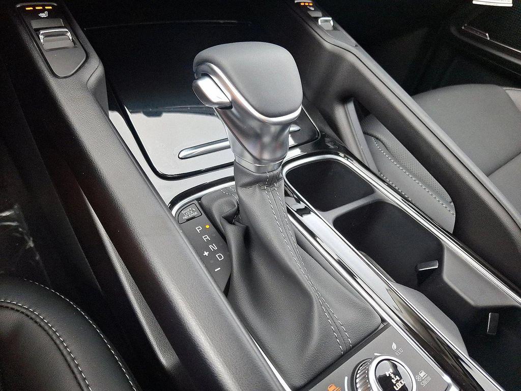 new 2025 Kia Telluride car, priced at $42,121