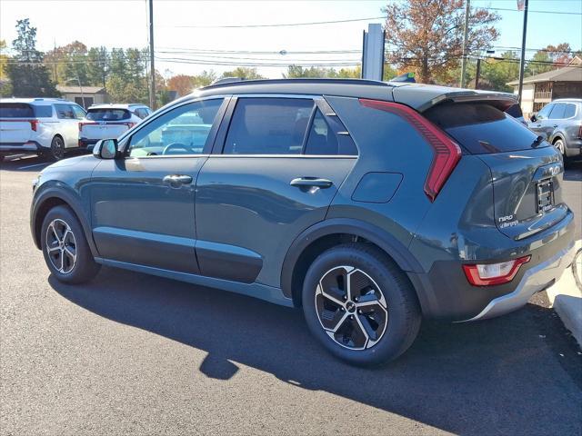 new 2025 Kia Niro car, priced at $30,940