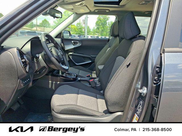 new 2025 Kia Soul car, priced at $25,860