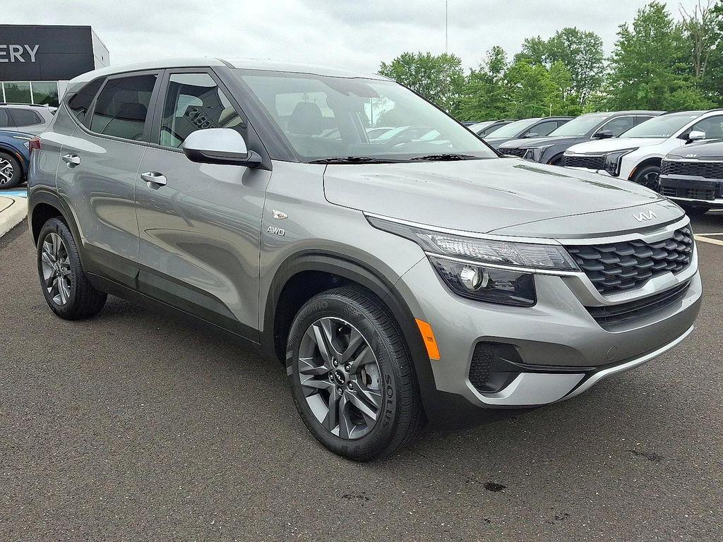 used 2023 Kia Seltos car, priced at $21,995