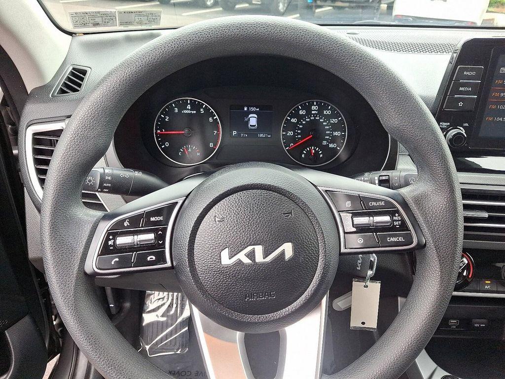 used 2023 Kia Seltos car, priced at $21,995