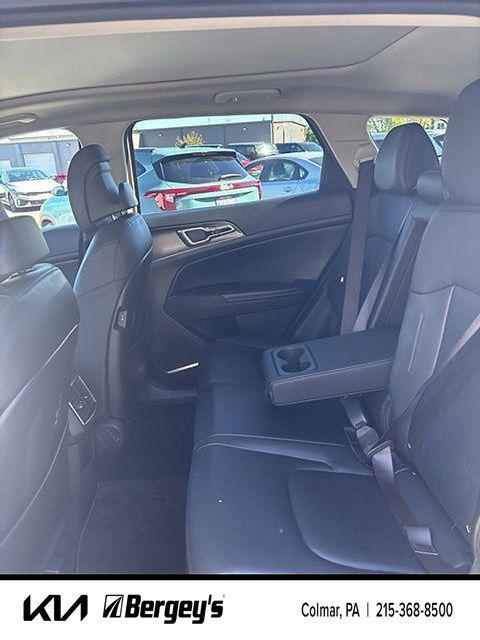 used 2023 Kia Sportage Hybrid car, priced at $28,995