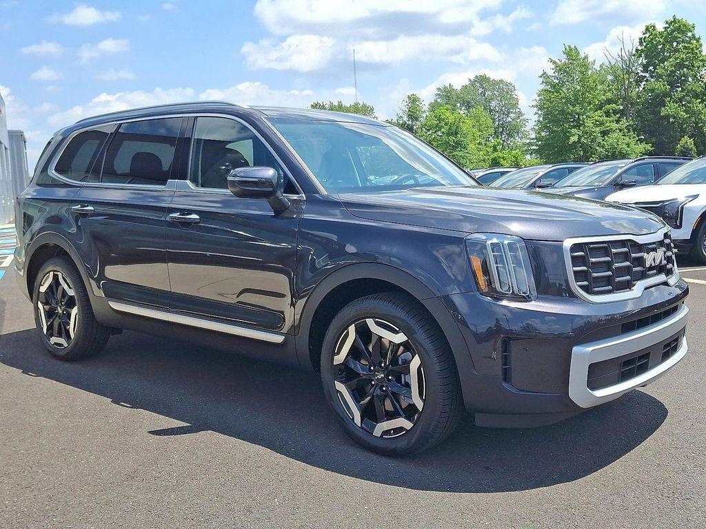 new 2025 Kia Telluride car, priced at $41,157