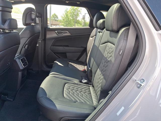 new 2026 Kia Sportage car, priced at $39,060