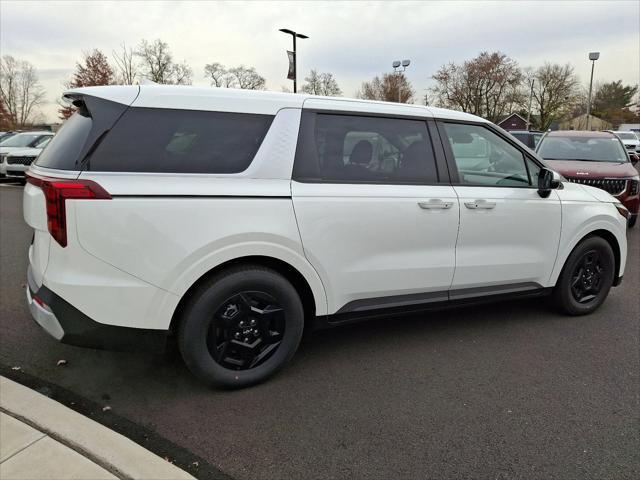 new 2025 Kia Carnival car, priced at $40,355