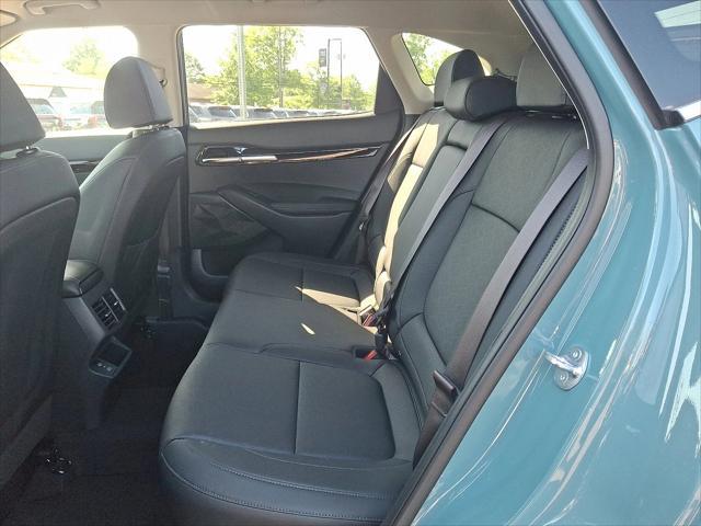 new 2025 Kia Seltos car, priced at $28,122