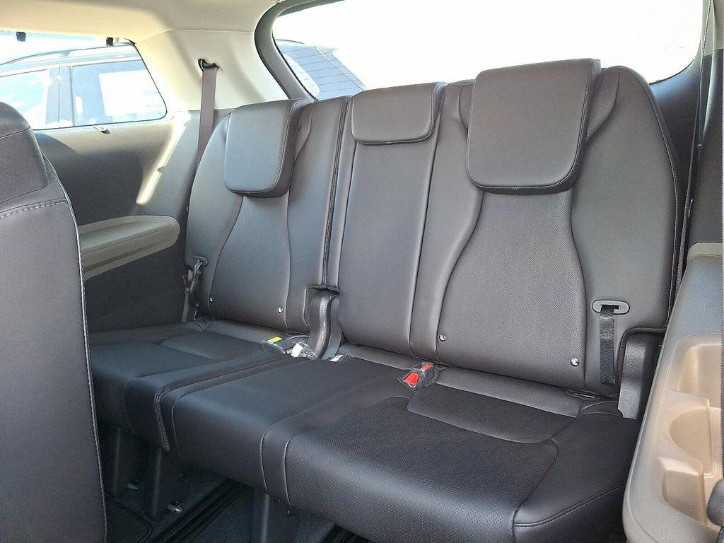 new 2026 Kia Carnival Hybrid car, priced at $44,890