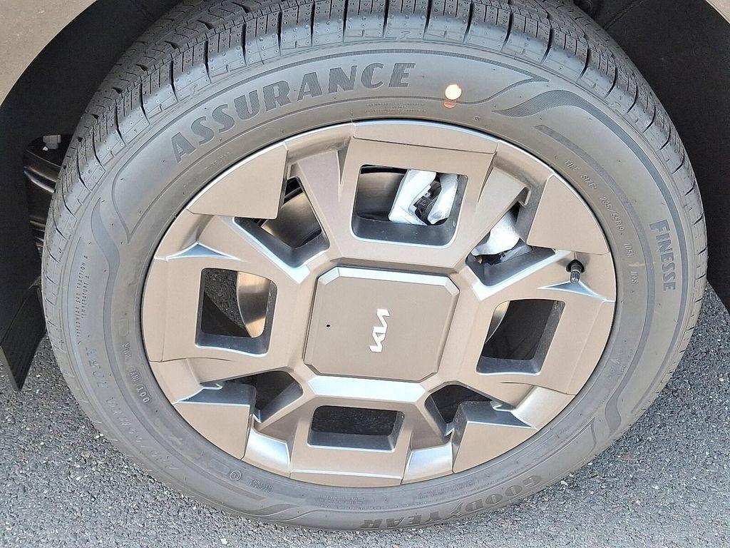 new 2026 Kia Carnival Hybrid car, priced at $44,890