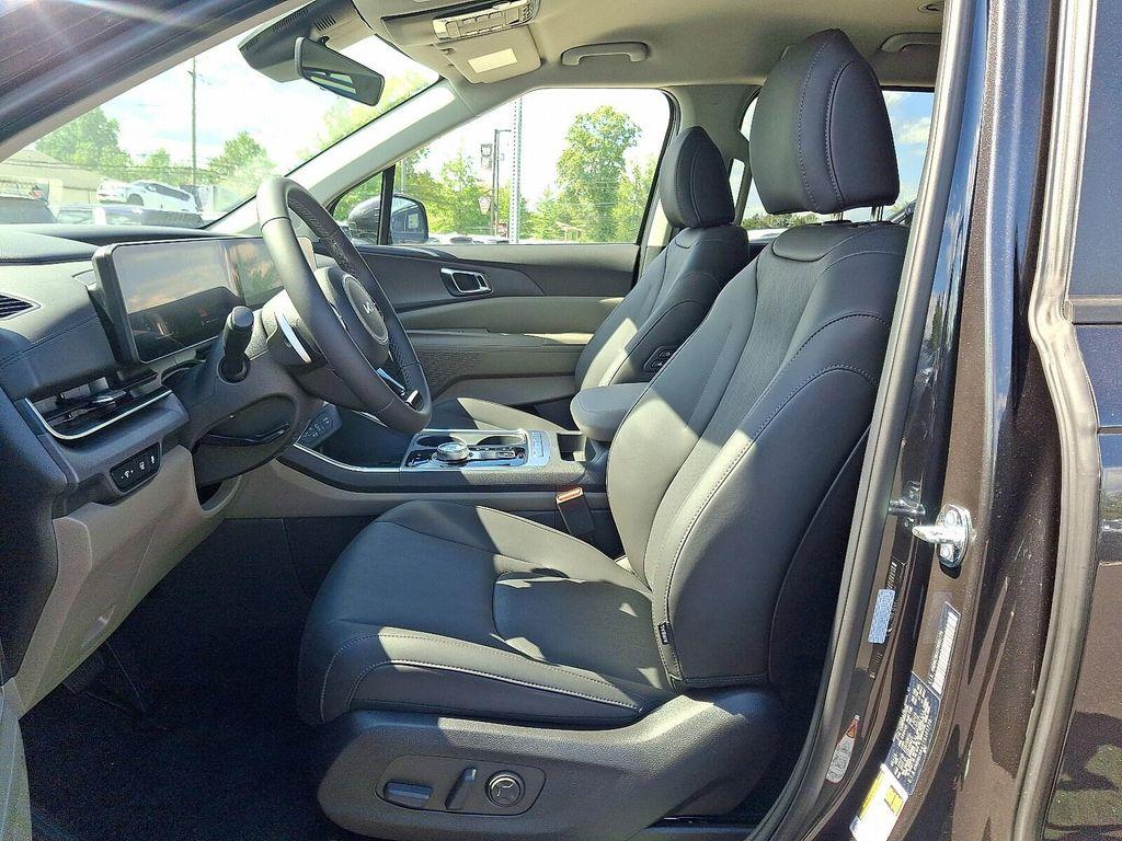 new 2026 Kia Carnival Hybrid car, priced at $44,890