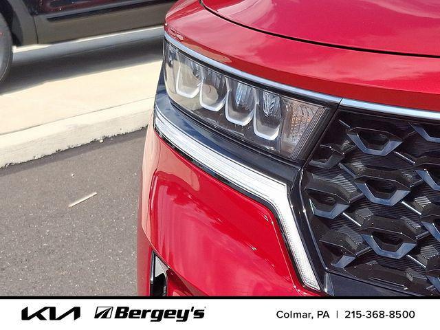 used 2023 Kia Sorento Hybrid car, priced at $32,459