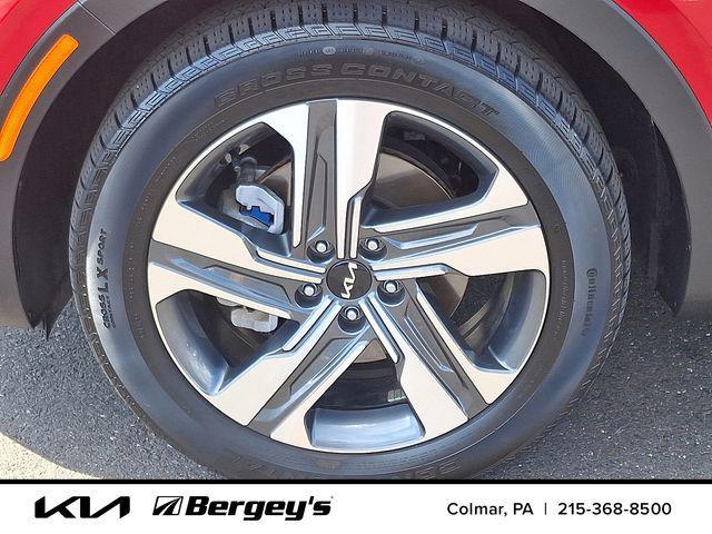 used 2023 Kia Sorento Hybrid car, priced at $32,459