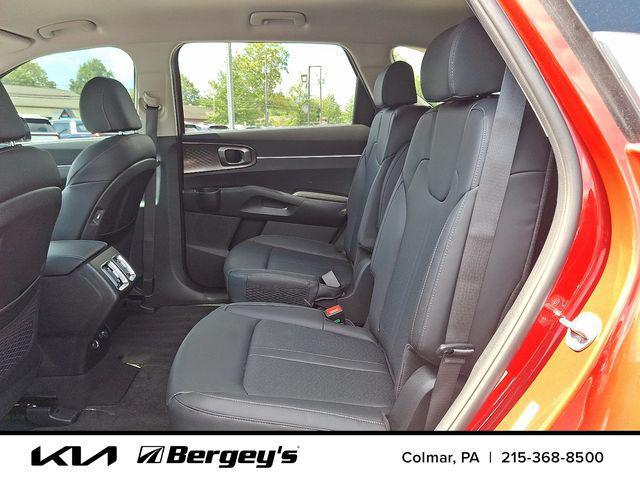 used 2023 Kia Sorento Hybrid car, priced at $32,459