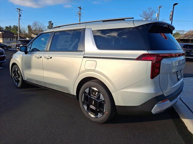 new 2025 Kia Carnival car, priced at $42,360