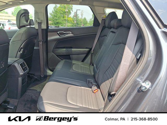 new 2025 Kia Sportage Hybrid car, priced at $39,233