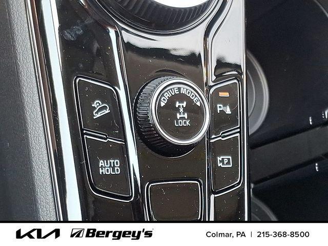 new 2025 Kia Sportage Hybrid car, priced at $39,233