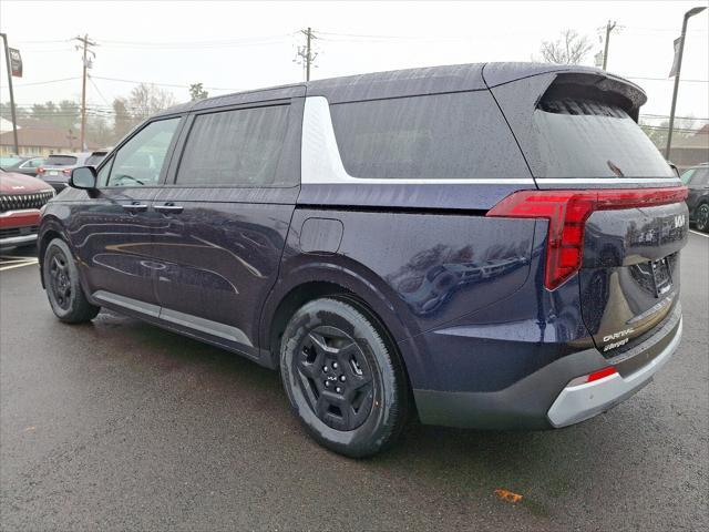 new 2025 Kia Carnival car, priced at $40,160