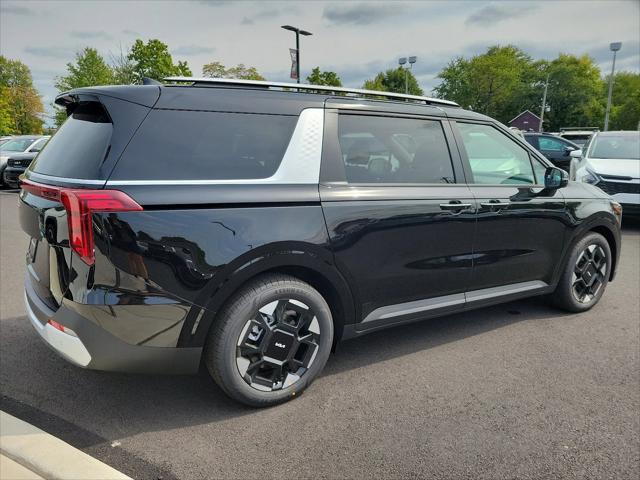 new 2025 Kia Carnival car, priced at $42,555