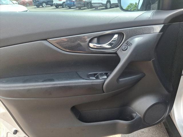 used 2015 Nissan Rogue car, priced at $12,995