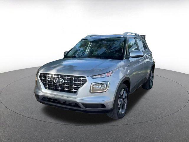 used 2025 Hyundai Venue car, priced at $18,400