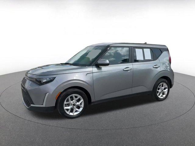 used 2024 Kia Soul car, priced at $17,248