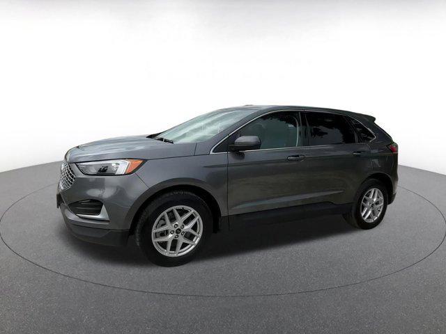 used 2024 Ford Edge car, priced at $22,831