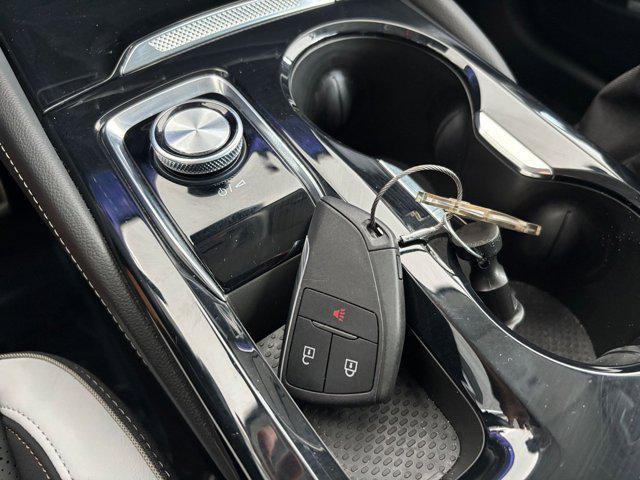 used 2024 Buick Envision car, priced at $31,379
