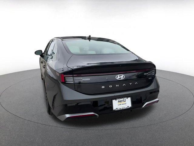 used 2024 Hyundai Sonata Hybrid car, priced at $22,618