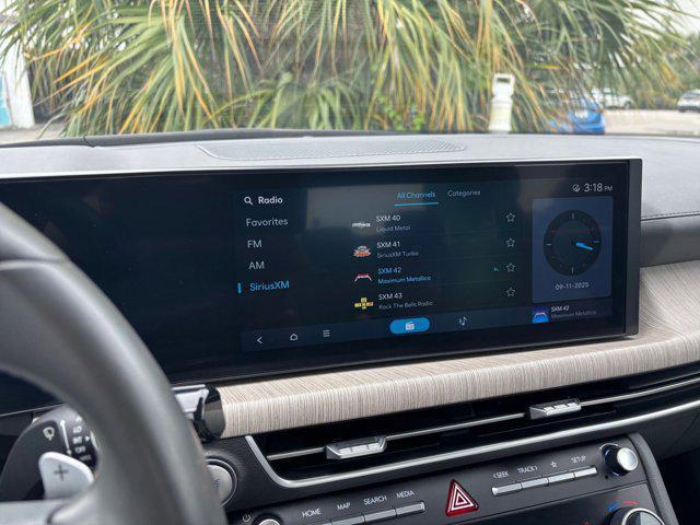 used 2024 Hyundai Sonata Hybrid car, priced at $22,618