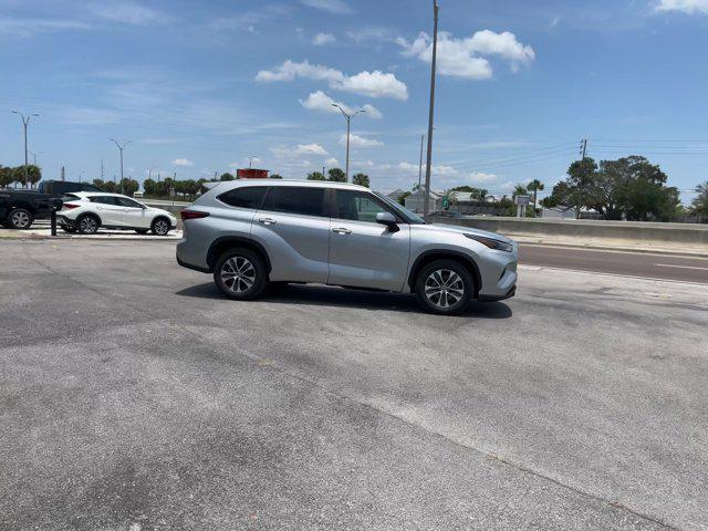 used 2023 Toyota Highlander car, priced at $34,779