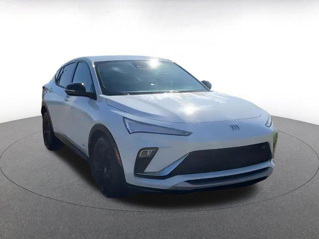 used 2025 Buick Envista car, priced at $25,978