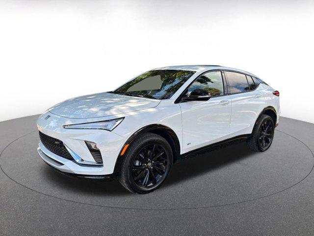 used 2025 Buick Envista car, priced at $25,714