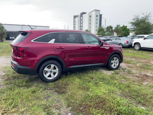 used 2023 Kia Sorento car, priced at $23,422