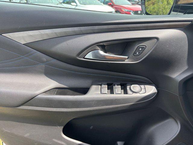 used 2025 Buick Envista car, priced at $25,678