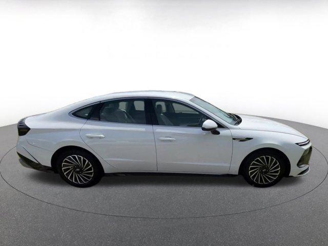 used 2024 Hyundai Sonata Hybrid car, priced at $21,595