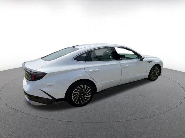 used 2024 Hyundai Sonata Hybrid car, priced at $21,595