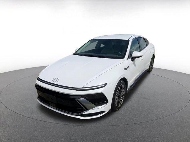 used 2024 Hyundai Sonata Hybrid car, priced at $21,595