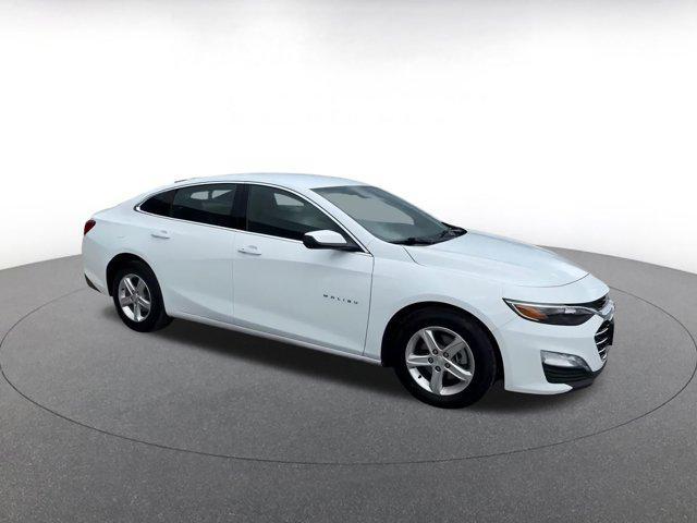 used 2024 Chevrolet Malibu car, priced at $16,050