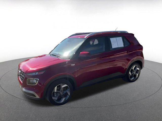 used 2025 Hyundai Venue car, priced at $18,184