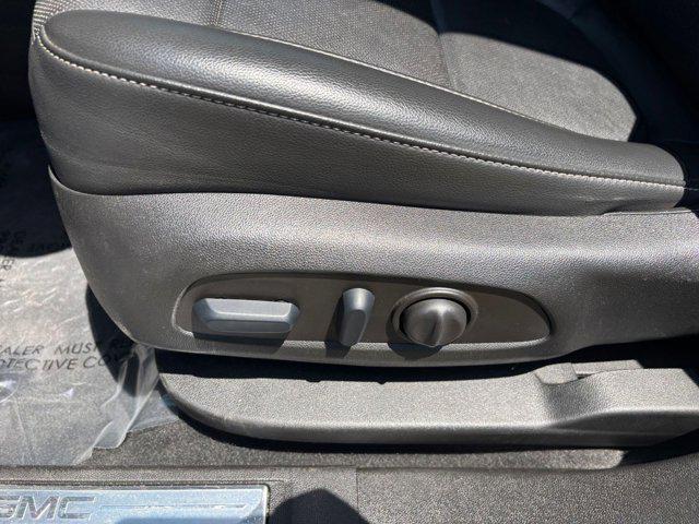 used 2023 GMC Acadia car, priced at $28,094