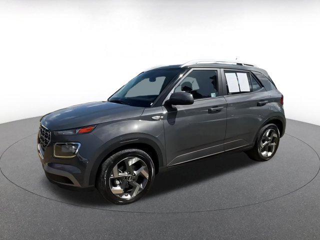 used 2025 Hyundai Venue car, priced at $18,589