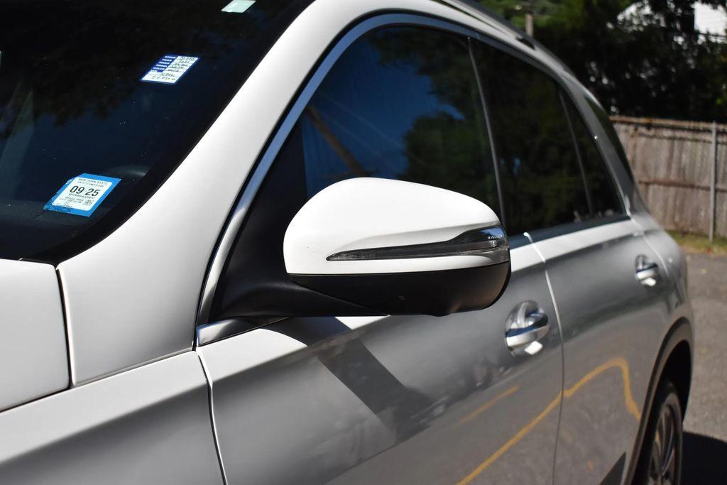 used 2020 Mercedes-Benz GLE 350 car, priced at $27,495