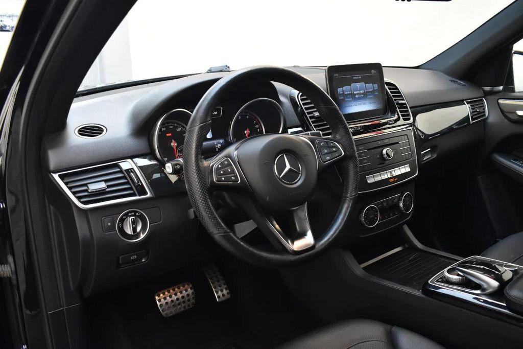 used 2019 Mercedes-Benz GLE 400 car, priced at $20,195
