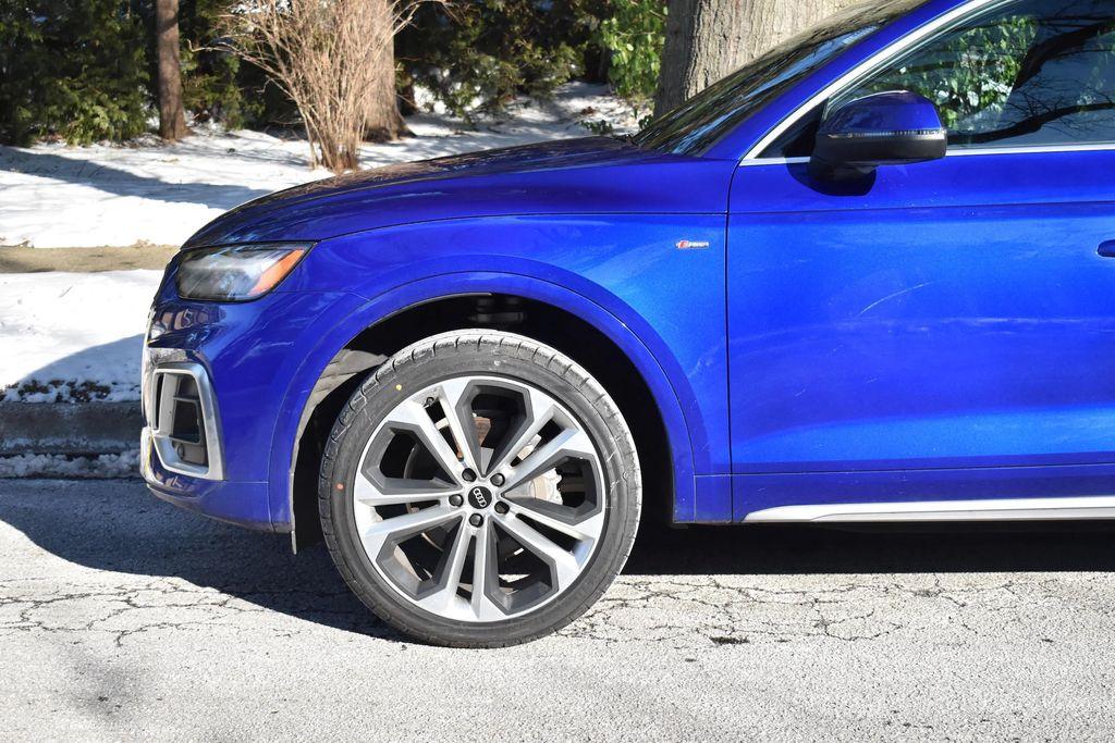 used 2021 Audi Q5 car, priced at $26,595