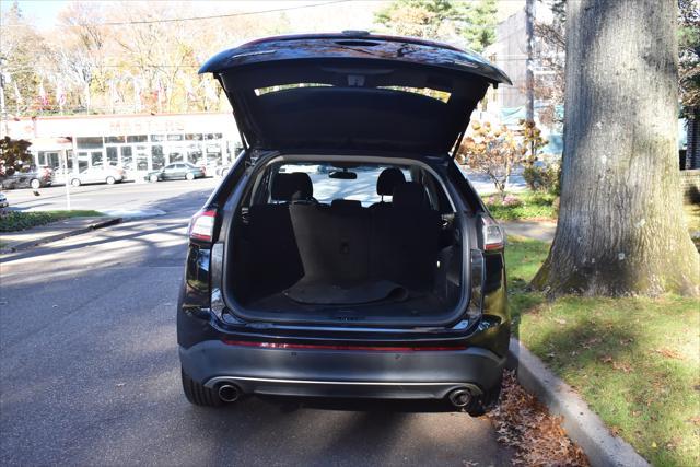 used 2015 Ford Edge car, priced at $11,995