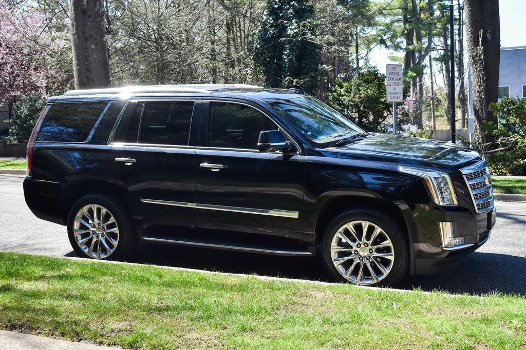 used 2019 Cadillac Escalade car, priced at $30,995