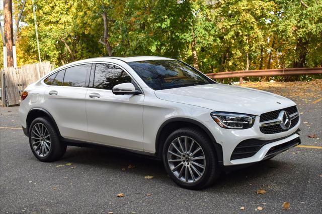 used 2020 Mercedes-Benz GLC 300 car, priced at $30,495