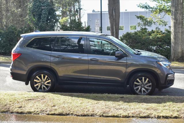 used 2022 Honda Pilot car, priced at $24,995