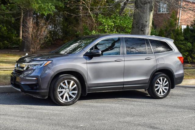 used 2022 Honda Pilot car, priced at $24,995